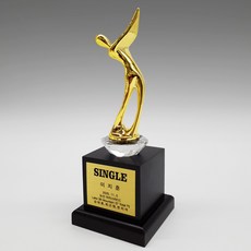 더좋은상패 금속인형 나무받침 골프트로피 홀인원패 싱글패 이글패 리뷰후기