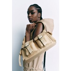 독일 자라 ZARA 포켓 숄더백 - 색상 : 베이지 845376