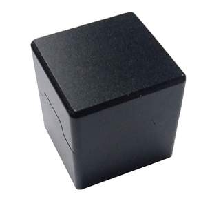 Trendy Cube 個人粉筆盒, 黑色的