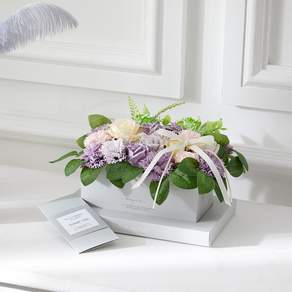 HOUSENSE 康乃馨肥皂, 紫色