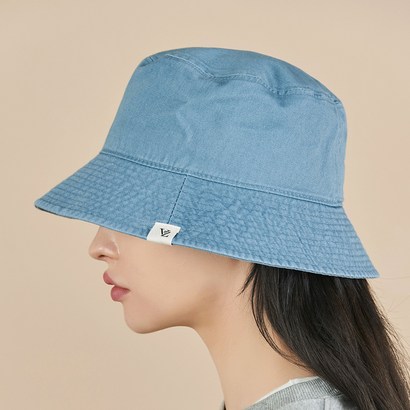 바잘 모노그램 라벨 피그먼트 버킷햇