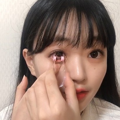 렌디 콘택트렌즈 빼고 끼는 도구