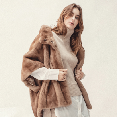NAFA 반 후드 휘메일 밍크 자켓