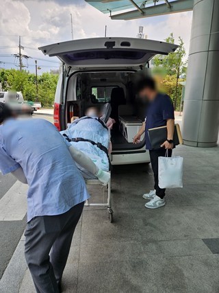갤러리 이미지