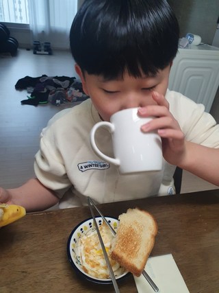 갤러리 이미지