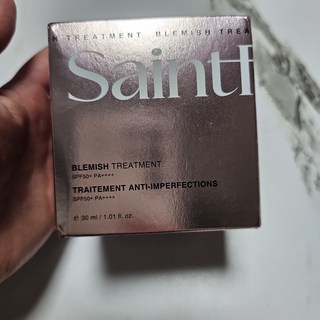 SaintFran Blemish Treatment BB霜SPF50+ PA++++, 1罐, 30ml