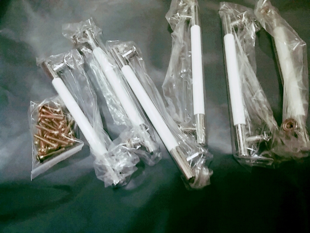 윤성가구시스템 홀간격손잡이 2홀손잡이 씽크대손잡이 가구손잡이