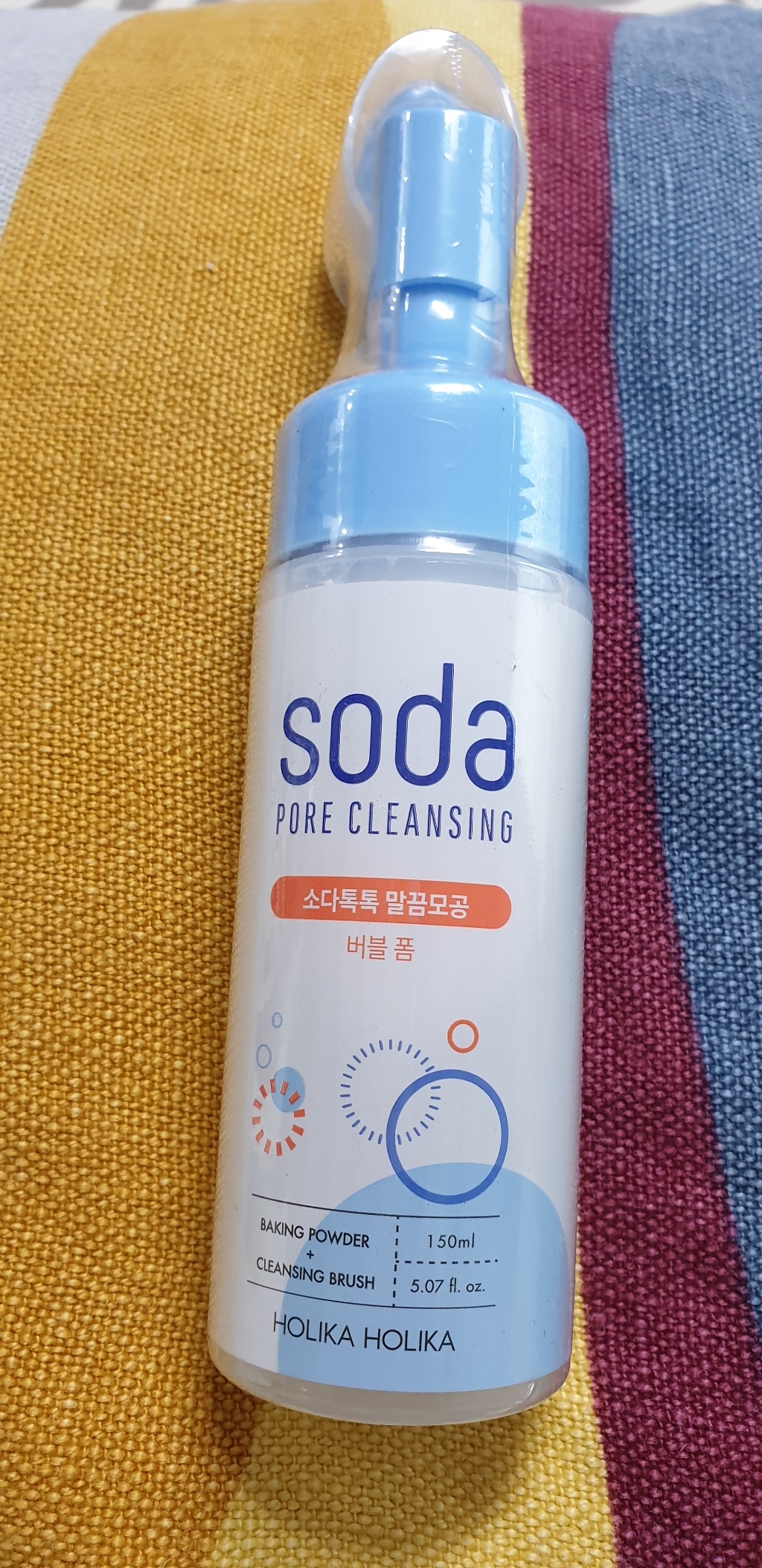 홀리카홀리카 소다톡톡 말끔모공 버블 폼
