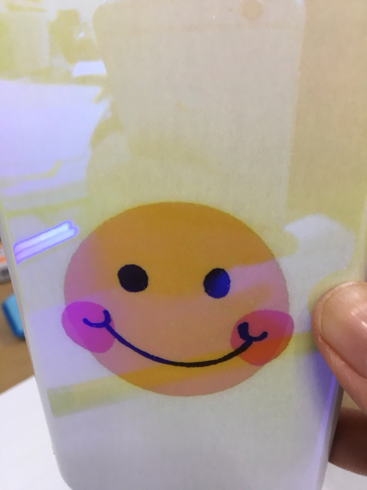 미퓨어 스마일 홀로그램 휴대폰 케이스