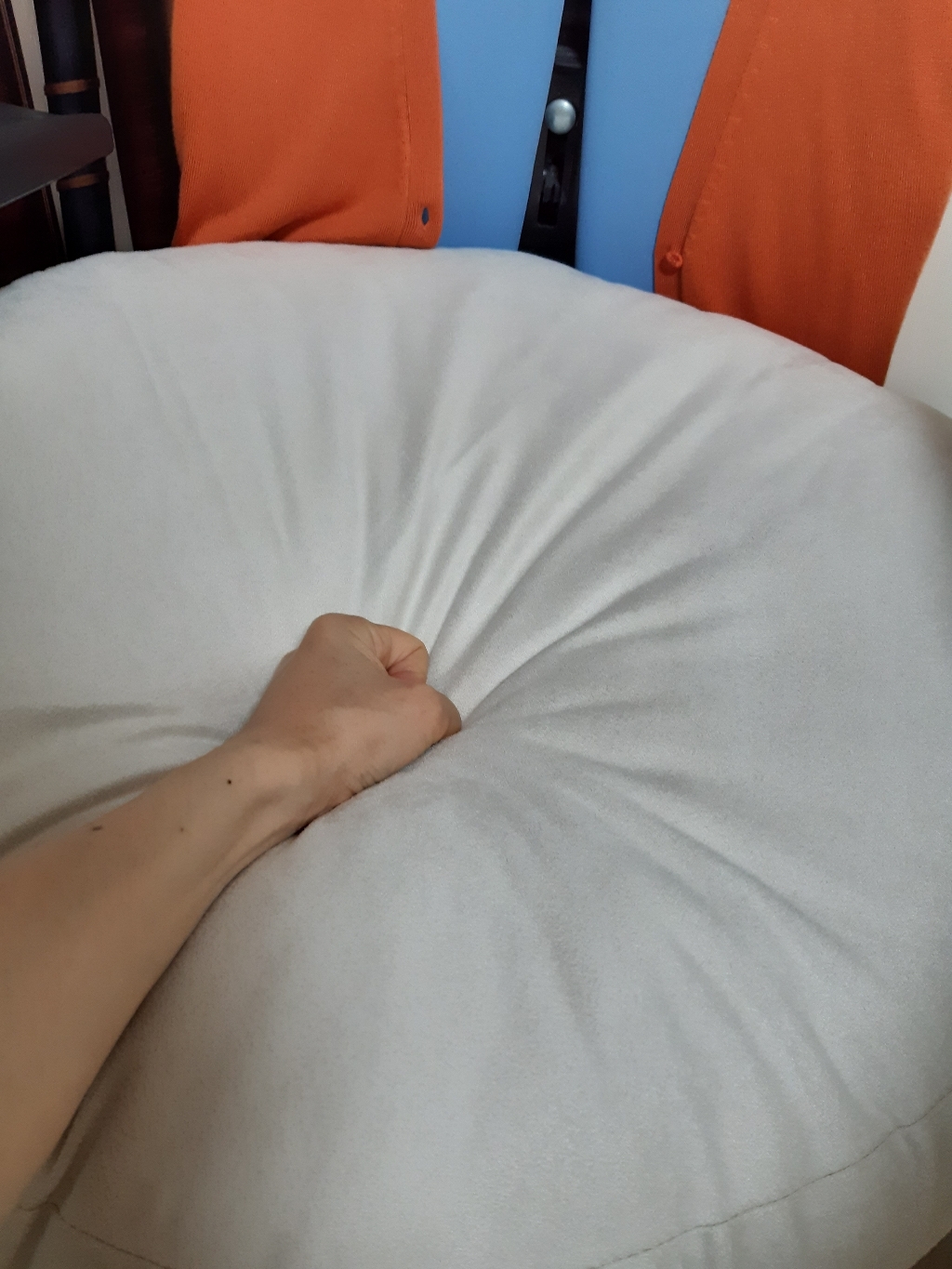 하늬통상 원형 쿠션