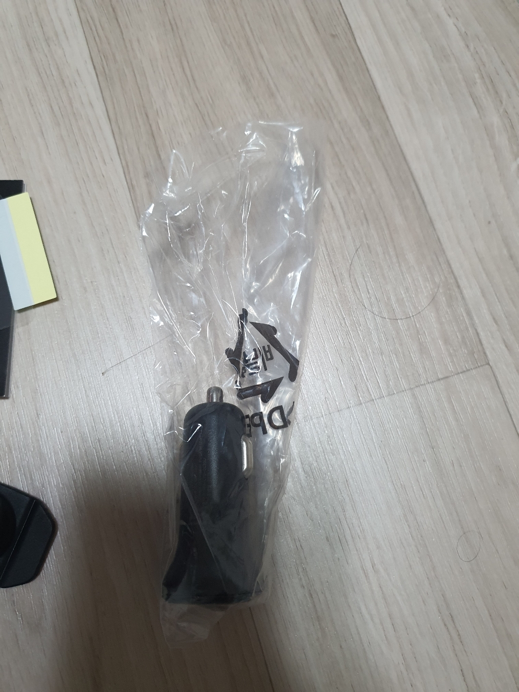 루버착 나노패드 차량용 고속 무선 충전 거치대 15W  QC 30 고속 시거잭 리뷰후기