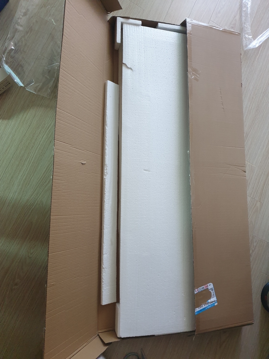 블루밍홈 베이직 책상 40 입식 1400