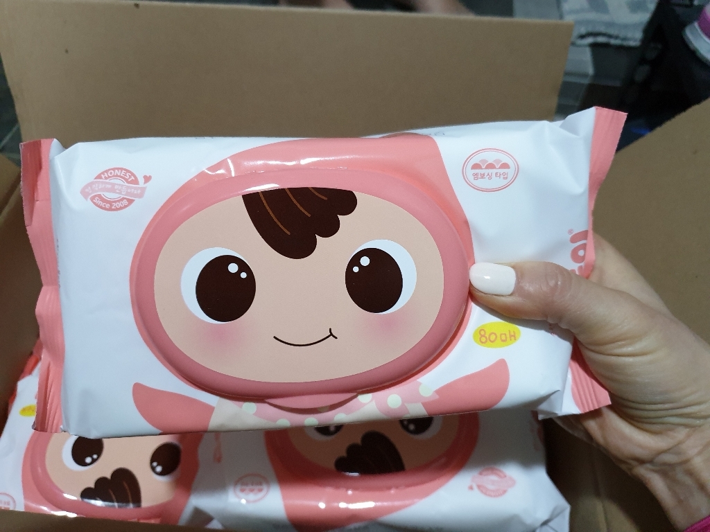 순둥이 베이직 무향 엠보싱 유아물티슈 캡형