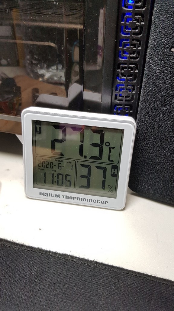 노바리빙 디지털 온습도계 SH210 화이트