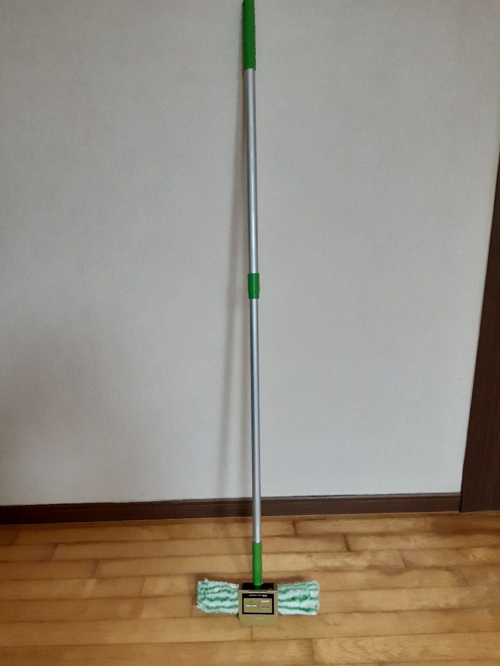 하늘창 투인원 유리닦이