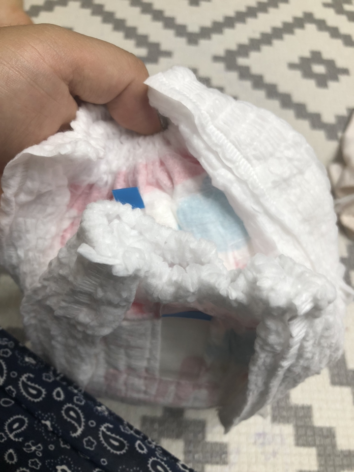 킨도 프리미엄 에어드라이v2 팬티형 기저귀 점보형 6단계 리뷰후기