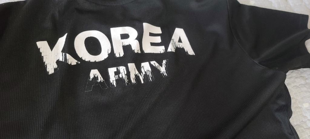 군화와고무신 남녀공용 쿨드라이 로카 반팔 티셔츠 리뷰후기