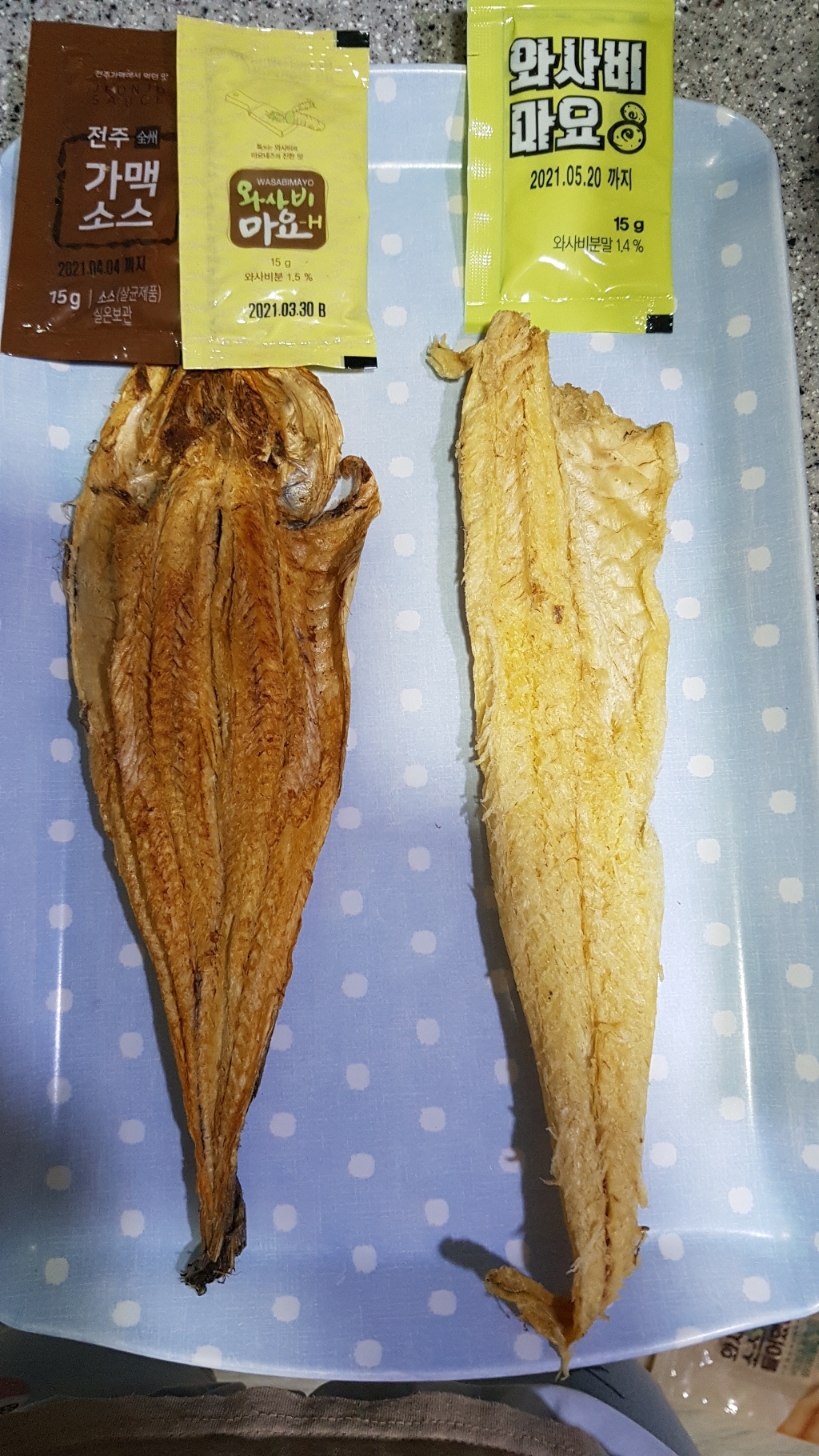 촉촉한 먹태 소스