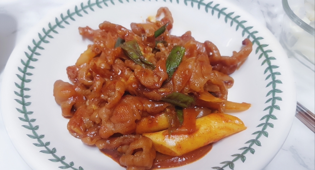 맛잽이식품 매운양념닭발 리뷰후기