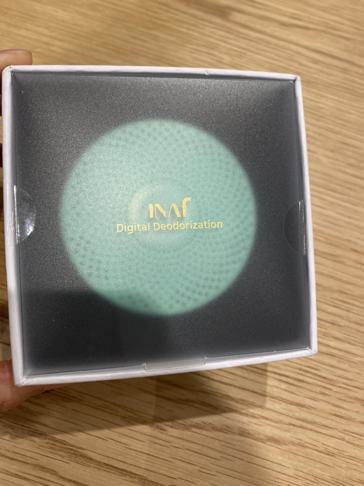 이나프 휴대용 디지털 탈취기 Mint 리뷰후기