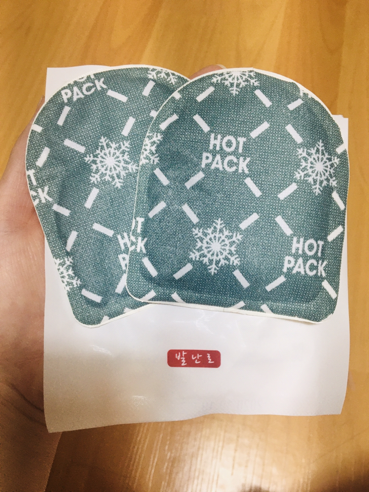 해피데이 온기 핫 부착형 발 핫 2개입 리뷰후기