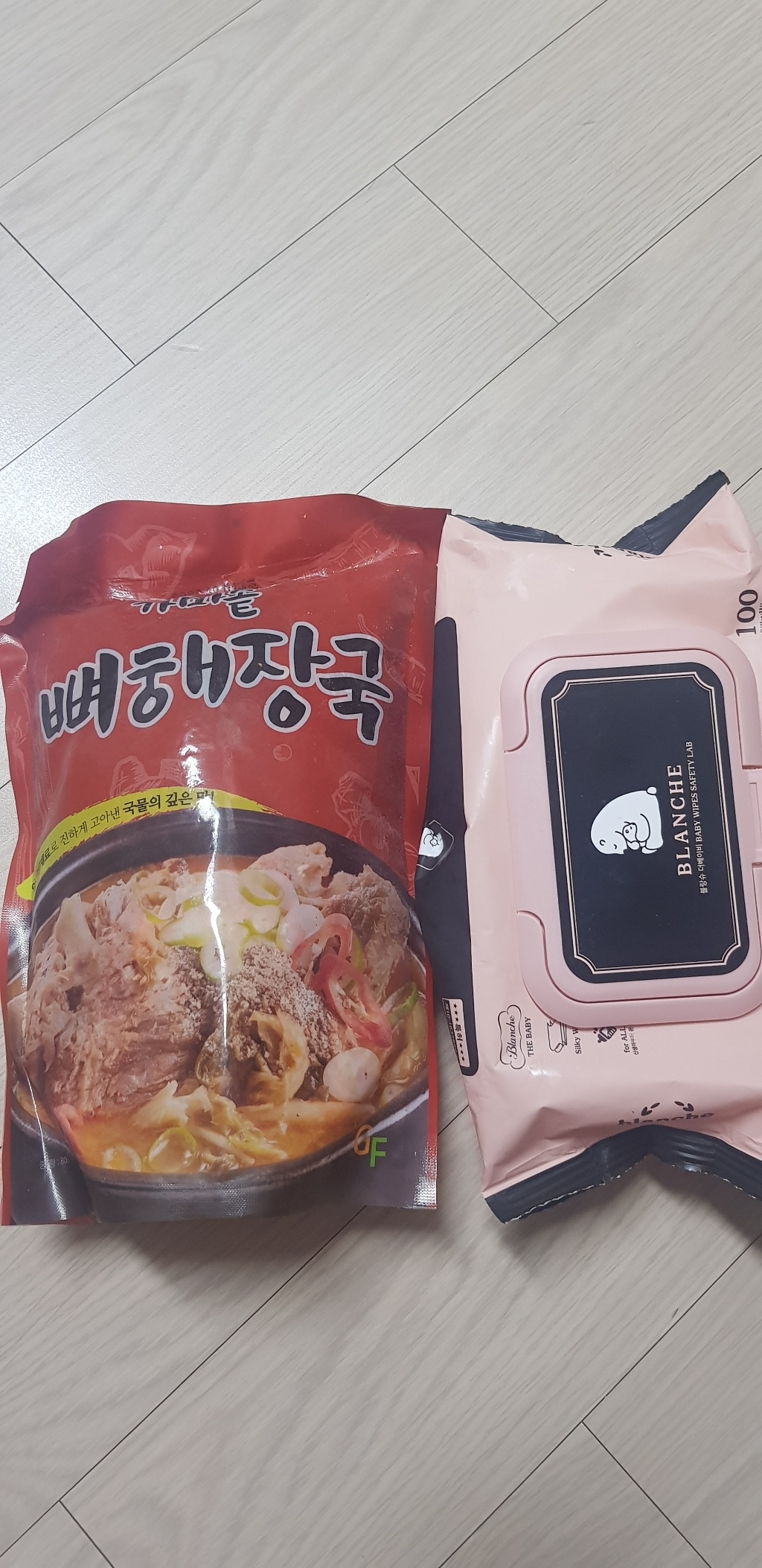 [창구식품] 가마솥 뼈해장국 x5봉 리뷰후기