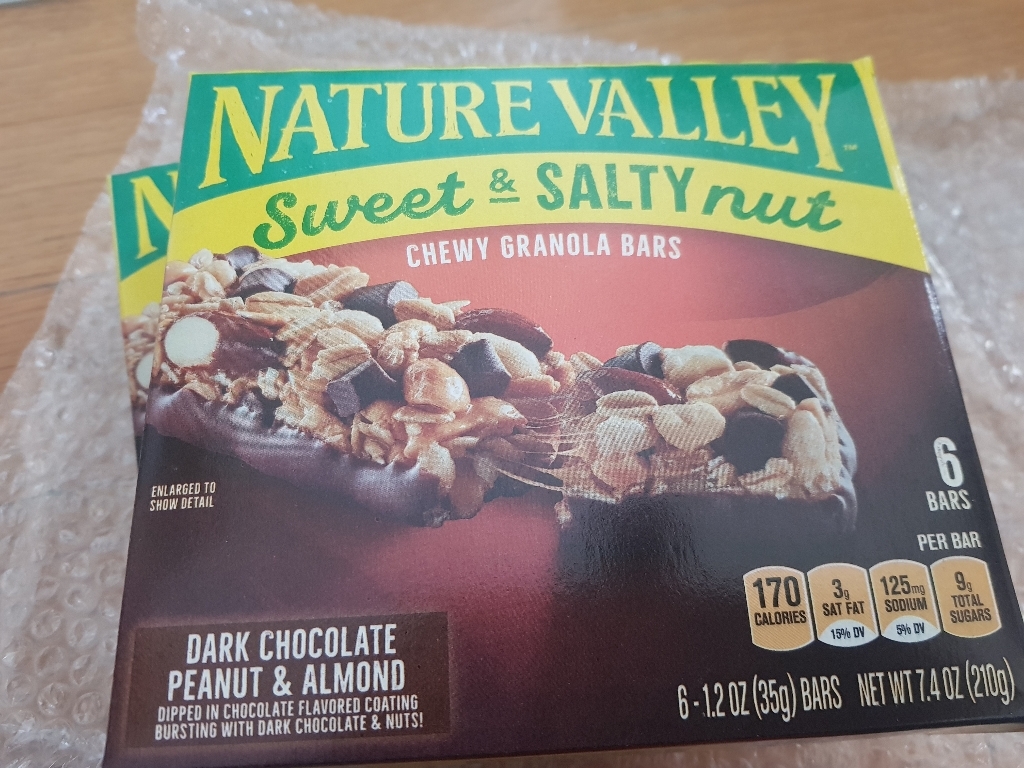 Natura Vaey 스위트 앤 솔티 넛 그래놀라 바 리뷰후기