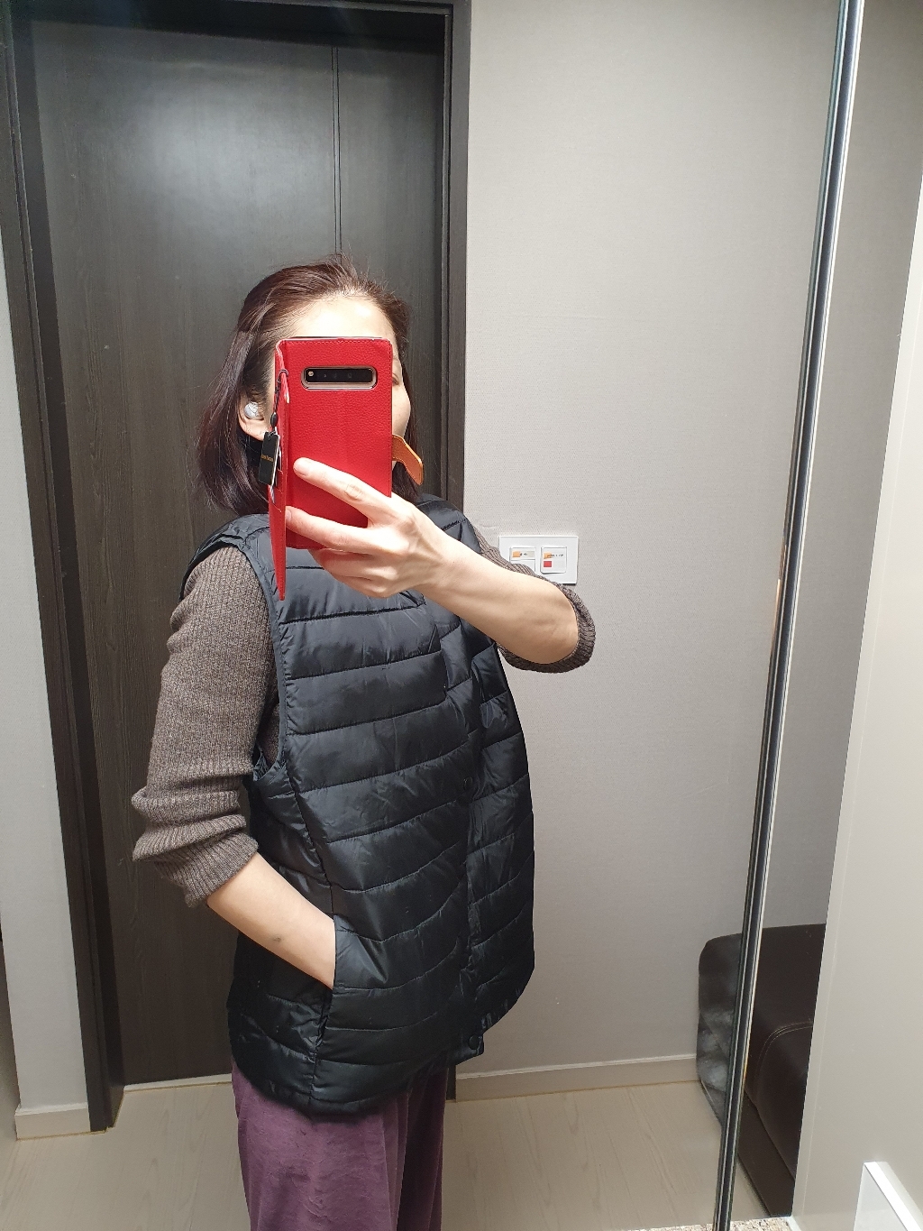 제이에이치스타일 유넥 초경량 패딩조끼 TBCROK027