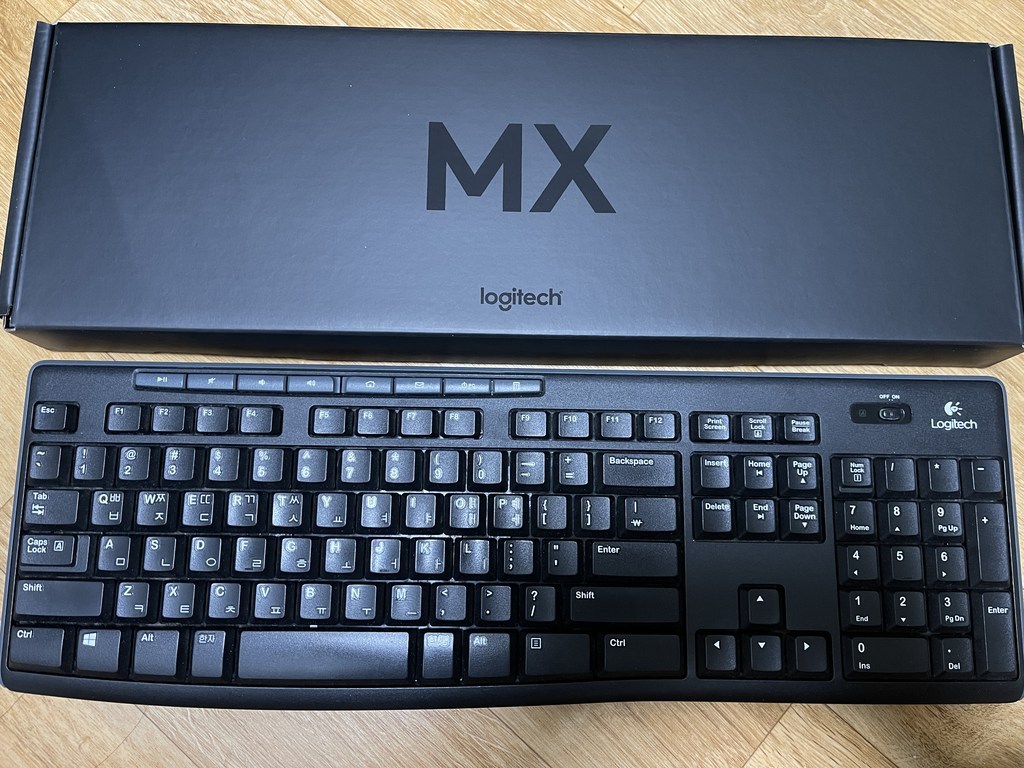 로지텍 MX KEYS 고급 무선 일루미네이티드 키보드 리뷰후기
