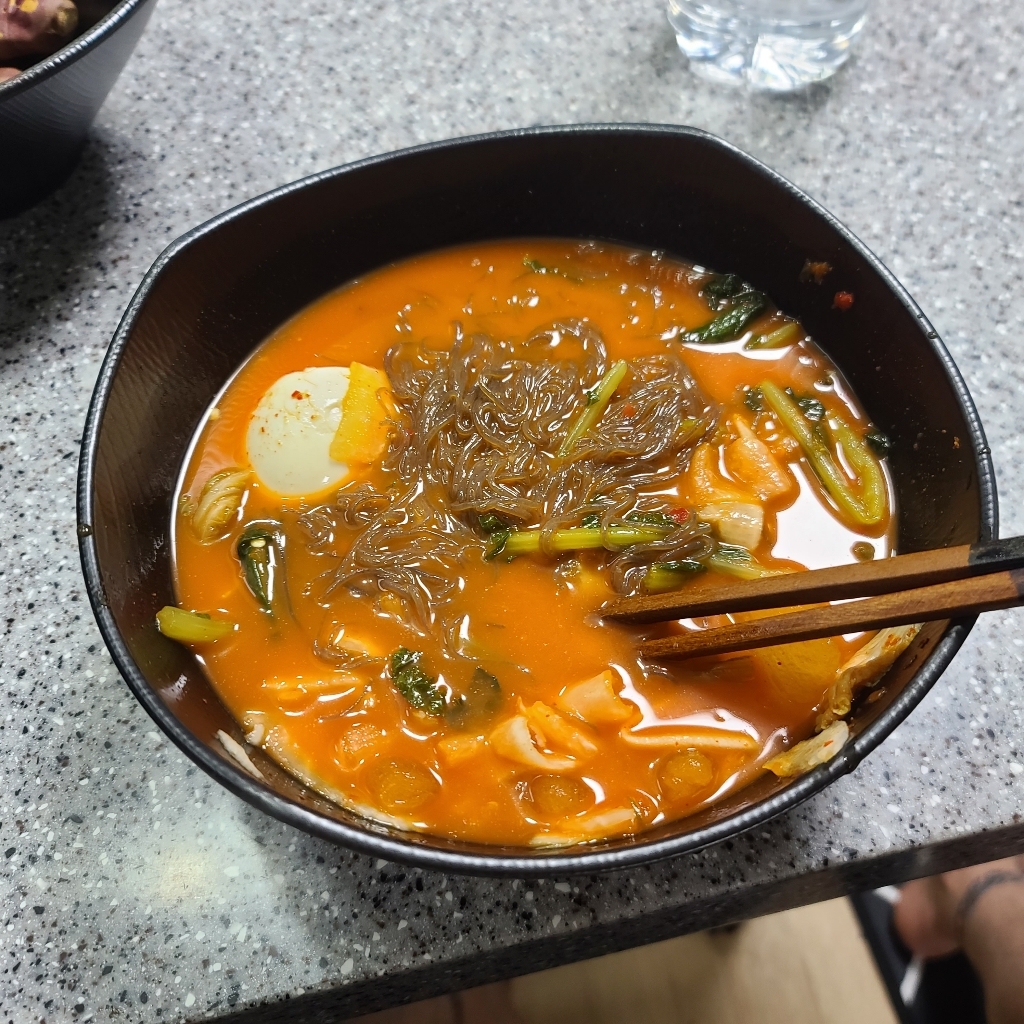 굿다이닝 매트 사각볼