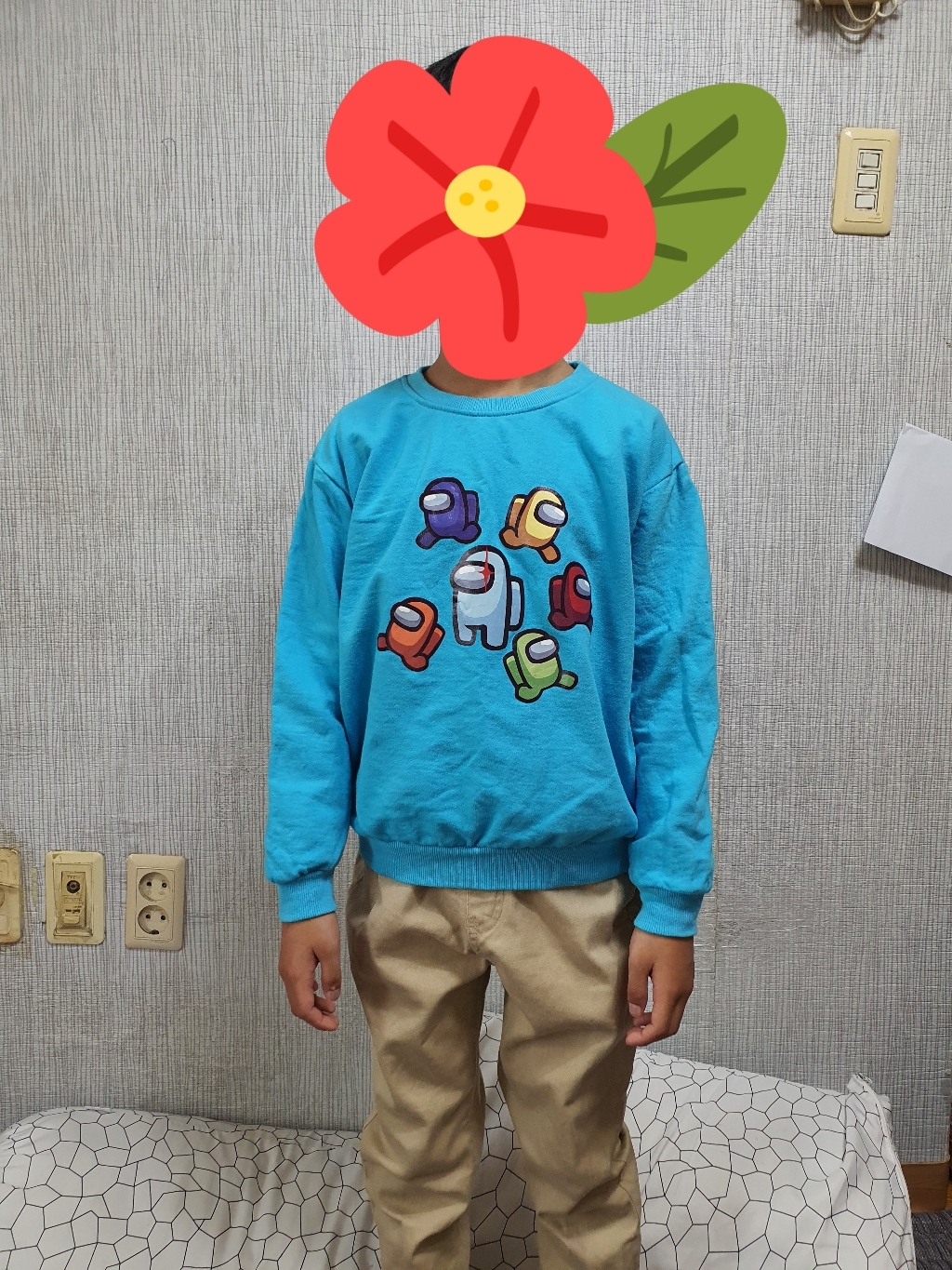 뉴욕꼬맹이 어몽어스 맨투맨 US033