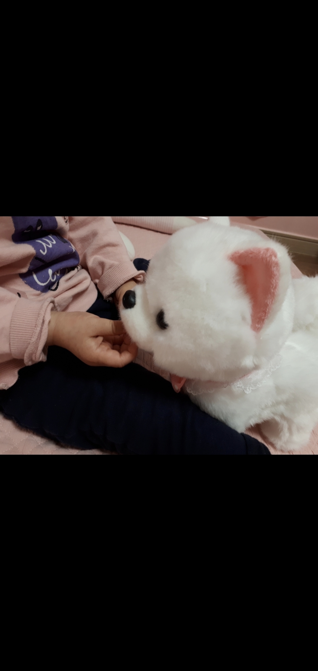 아장아장 걸어가는 아기 봄이 작동 동물인형