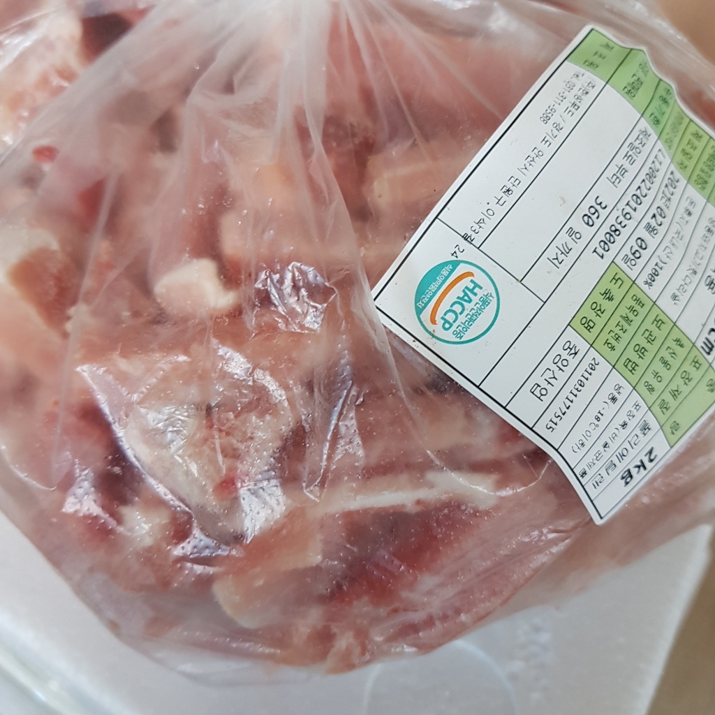 [미트컷] 2kg(대용량) 한돈 돼지고기 탕수육용 1개 다이어트.저지방.가족모임 캠핑 식당 뷔페 반찬집 도시락업체등  리뷰 후기