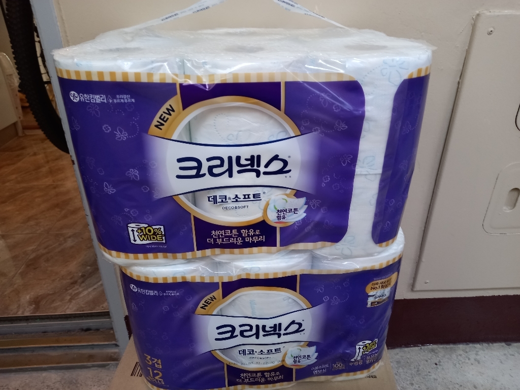 크리넥스 천연펄프 데코 앤 소프트 화장지
