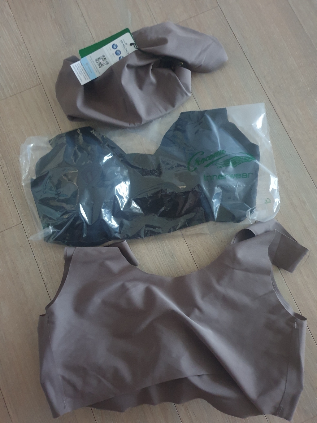 [크로커다일] 감탄브라 슬림 V넥 애쉬그레이&a;블랙 브라팬티 4종세트 CDW1M1516_T 리뷰후기