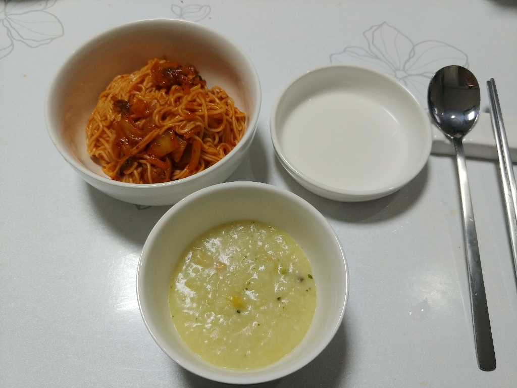 끌리메 크림화이트 2인 한식기세트
