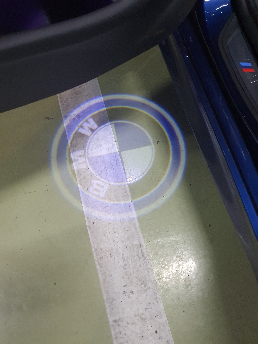 TKB BW 로고 ED 도어라이트 3D유리가공 30 F10