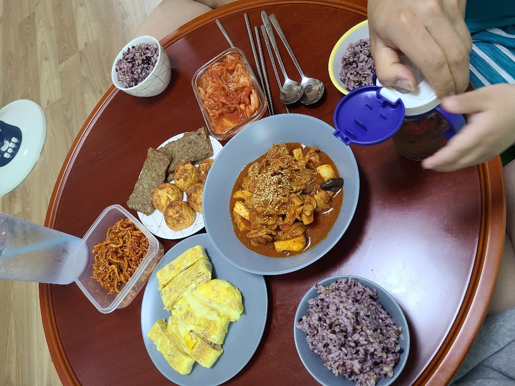이케아 그릇 밥공기 밥그릇 무광 그릇세트