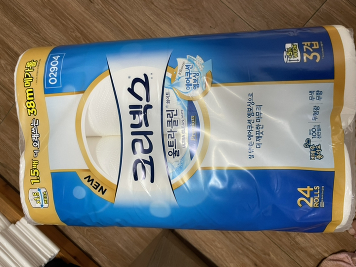 크리넥스 펄프 3겹 울트라클린 화이트 와이드 화장지