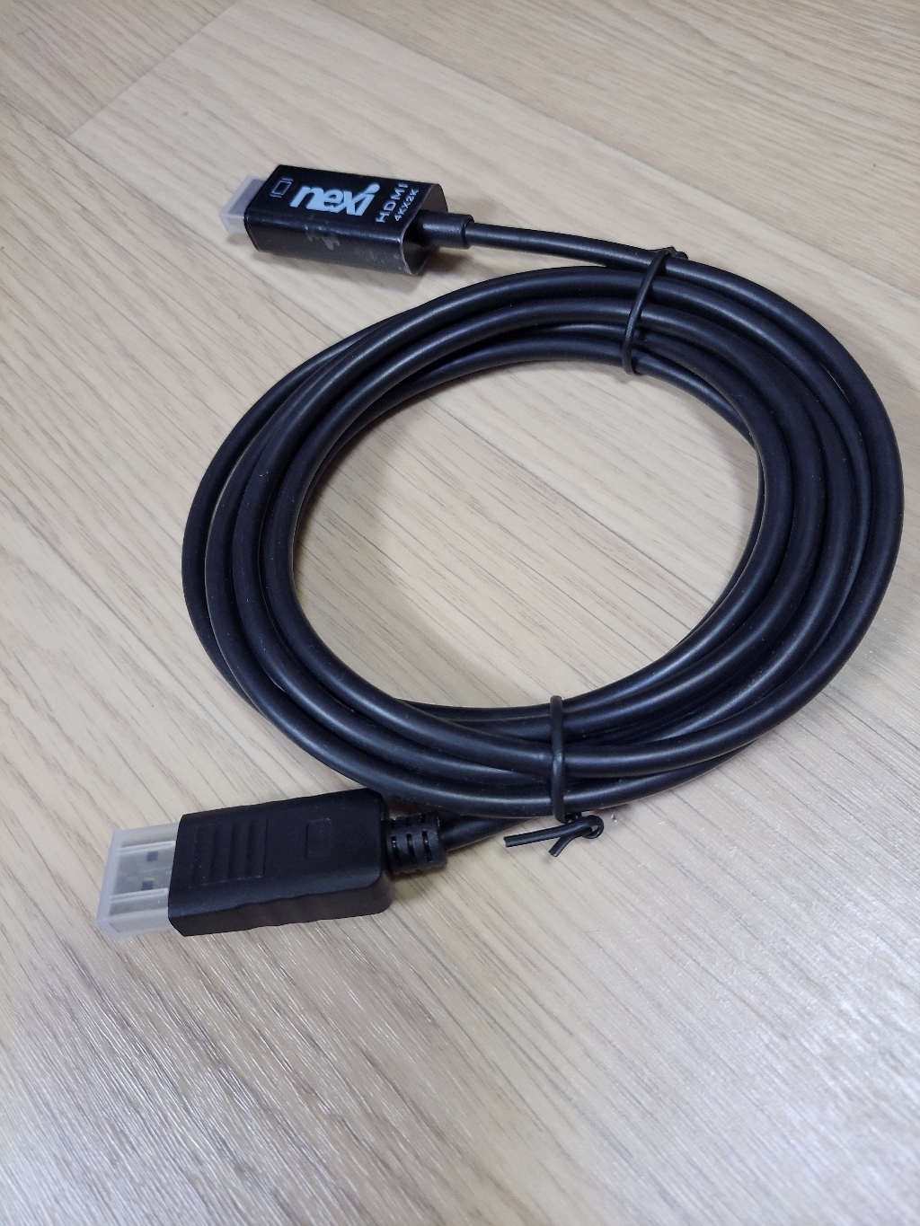넥시 D to HDI v12 케이블 NXC003