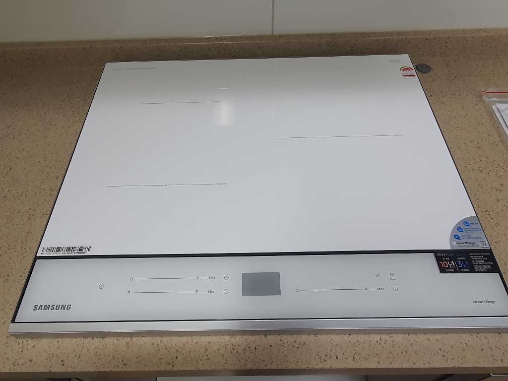 삼성전자 BESOKE 빌트인 인덕션 클린화이트 3구 NZ63T8708XW 방문설치