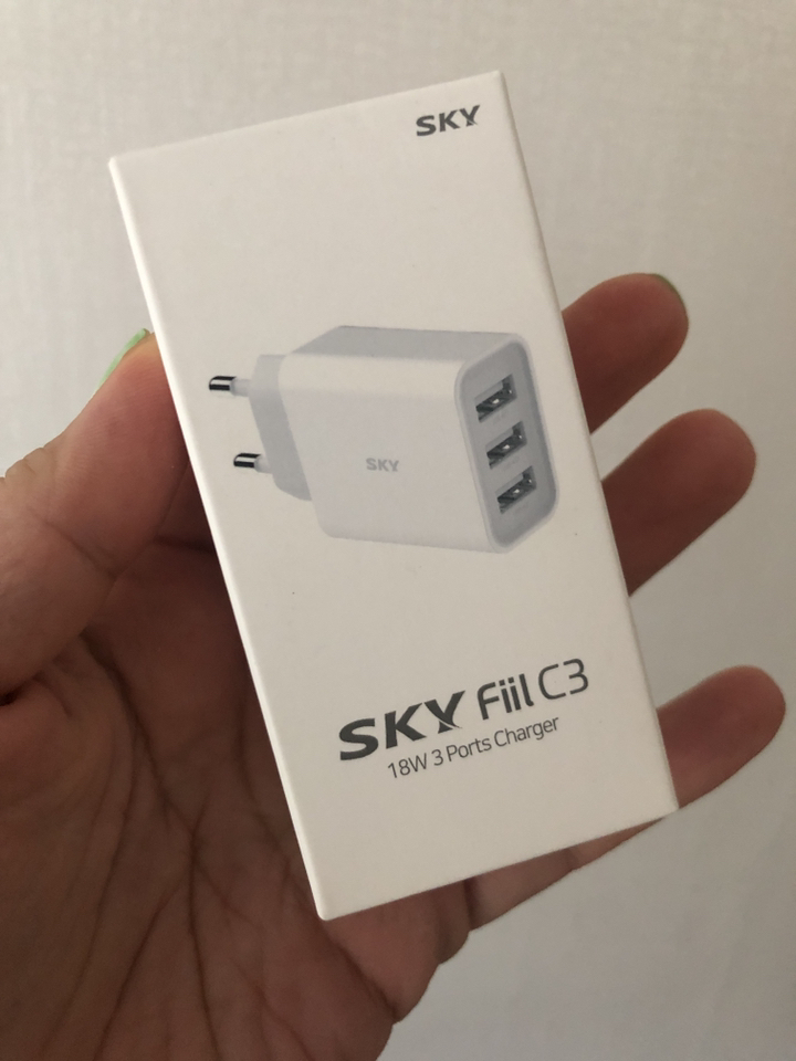 스카이 필 C3 18W 3포트 USB 어댑터 멀티 충전기