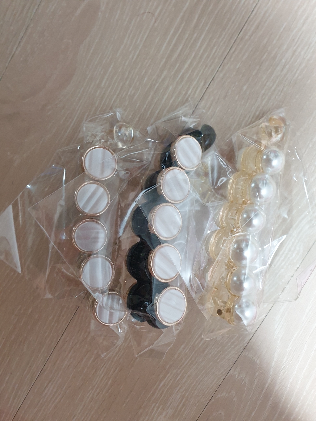 이리스비 바나나 자개핀 빅사이즈 헤어핀 집게핀 투명&블랙