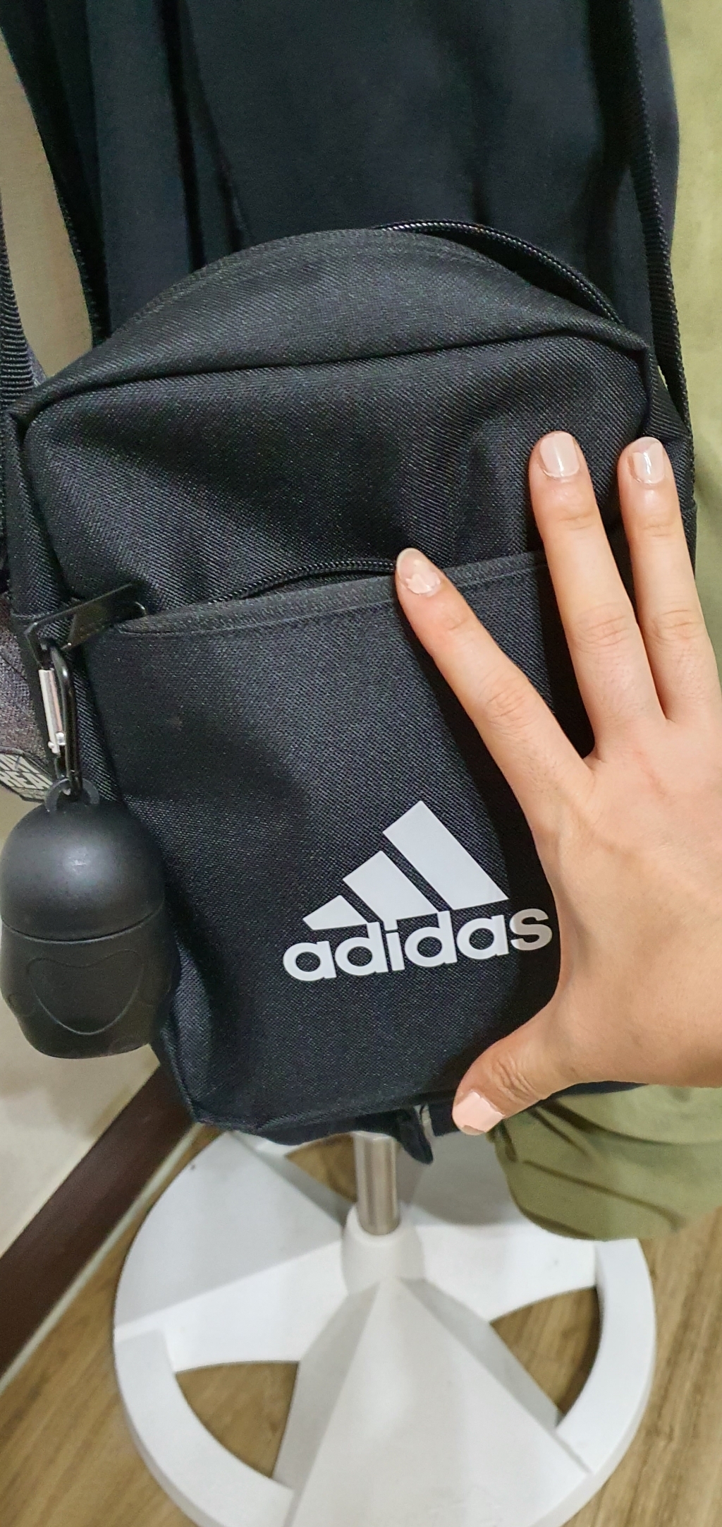아디다스 퍼포먼스 크로스백 가방