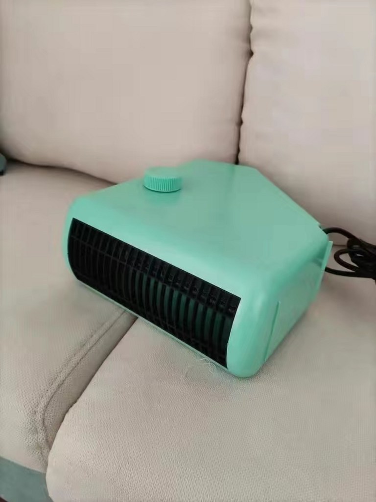 AKRUA 마카롱 온풍기 탁상 광각 무소음 히터 난방기 전기히터
