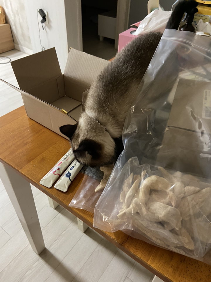 동결건조 닭가슴살 반려묘 고양이 길고양이 길냥이 노견 닭 안심 트릿 애견 수제 간식