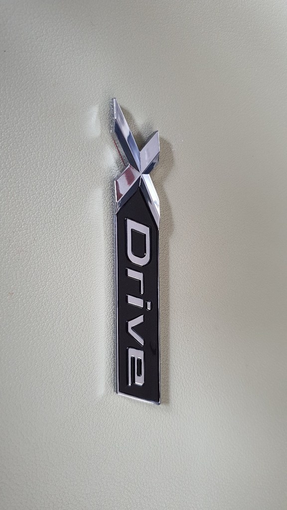 BWDrive 엠블럼 X드라이브 레터링 신형 스티커 악세사리 용품