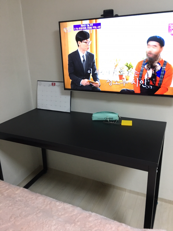 블루밍홈 유로입식책상 올블랙 1200
