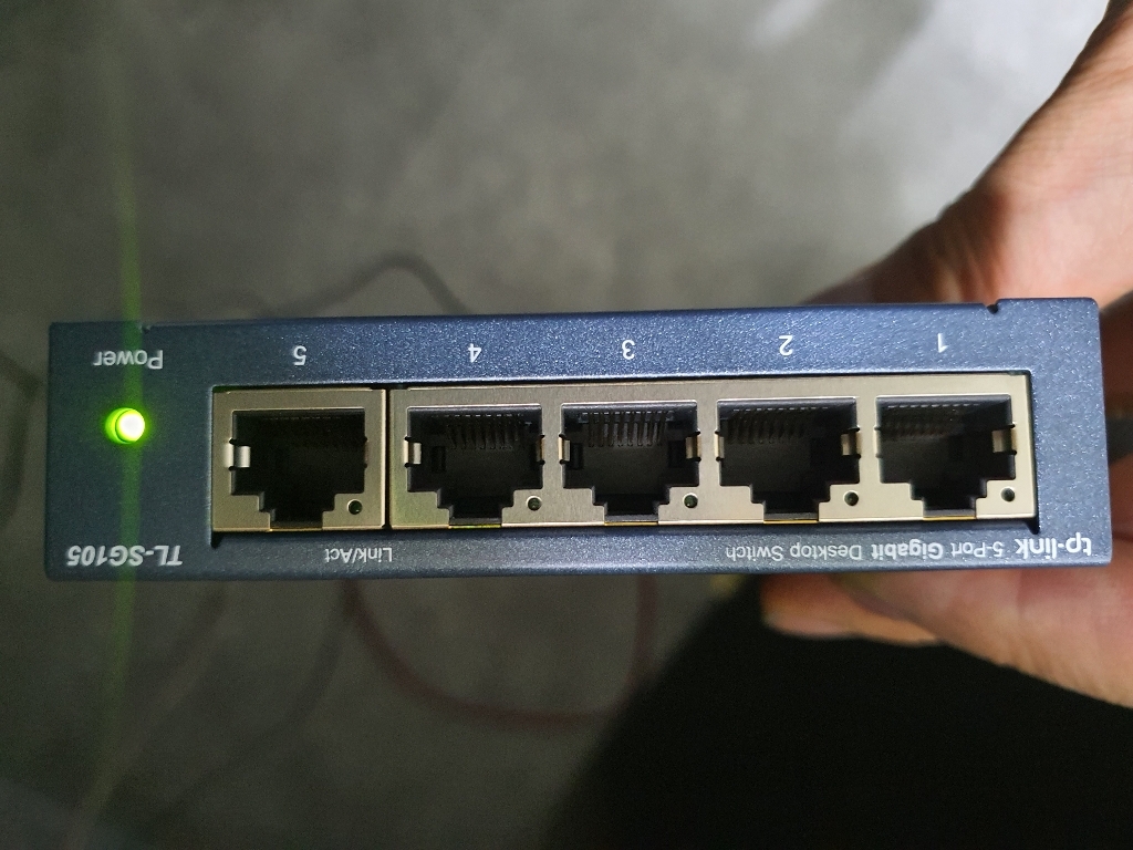 티피링크 5포트 데스크탑 스위칭허브 T-S105