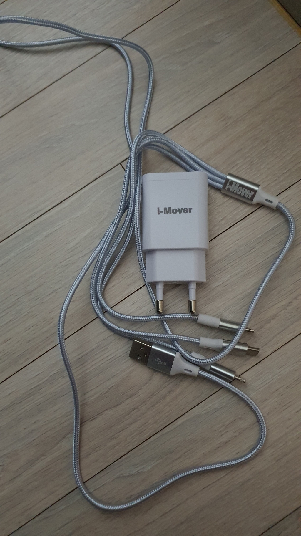 아이무버 QC30 고속충전기 3in1 충전케이블